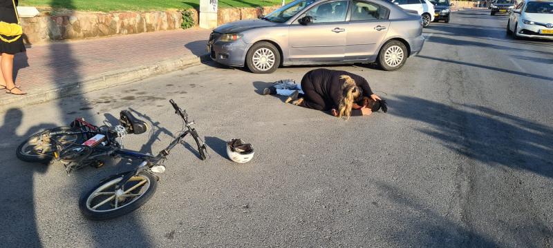 רוכב אופניים נפגע בשדרות התמרים באילת