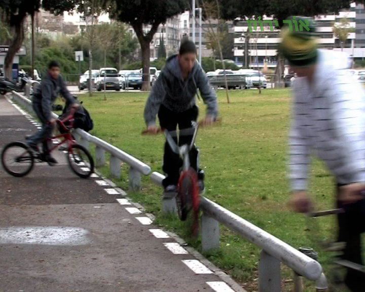 לקראת יום כיפור: מעל אלף ילדים ובני נוער נפגעו ברכיבה על אופניים בעשור האחרון בערים