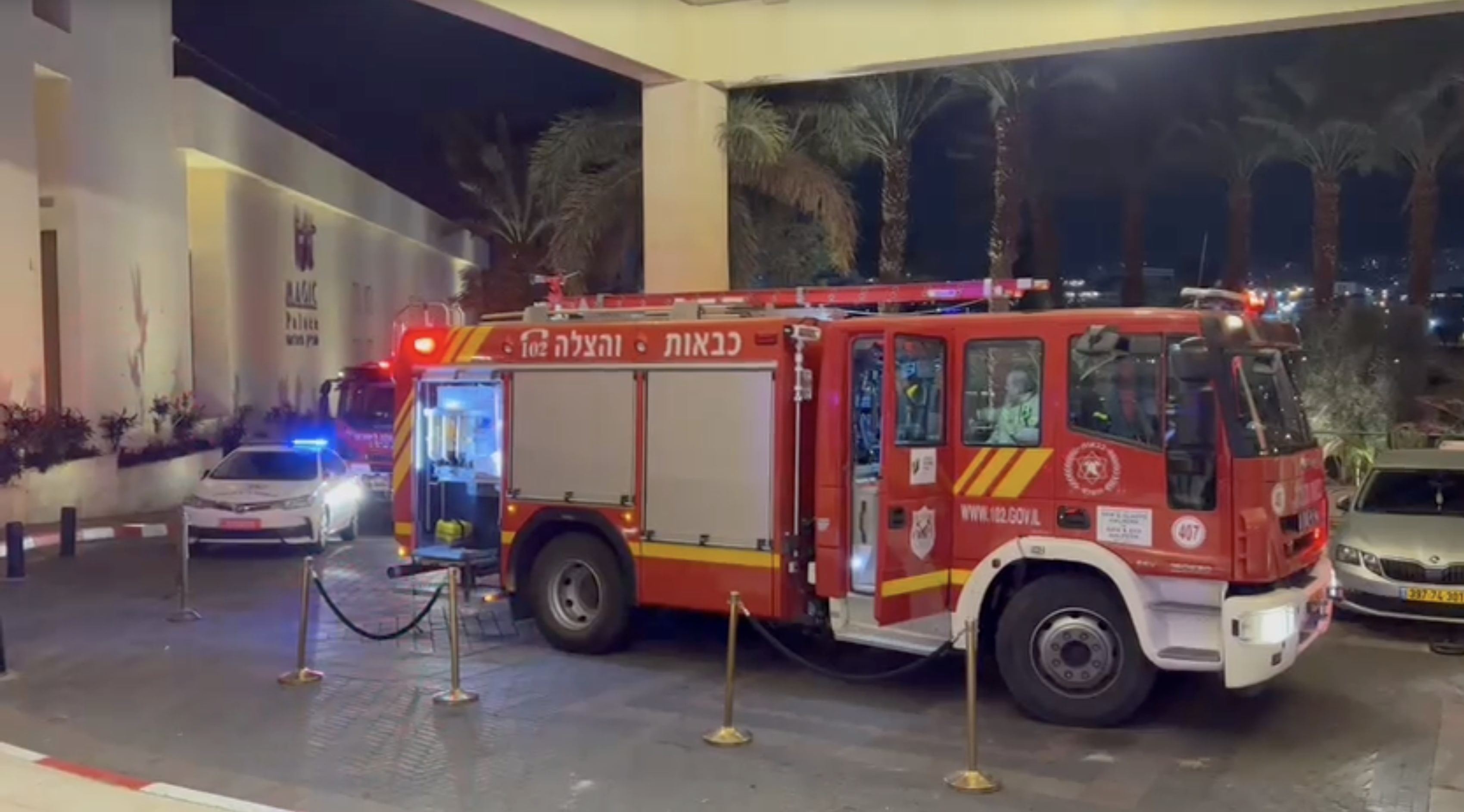 צפו: שריפה במלון מג׳יק פאלאס אילת