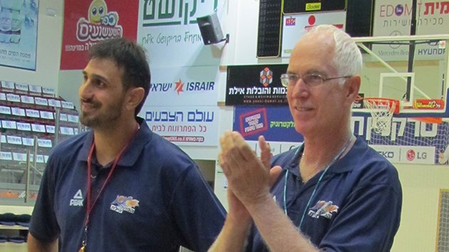 לקח אחריות