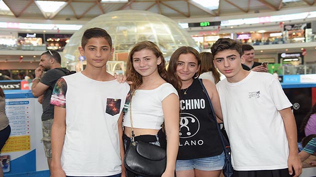 נשיקות