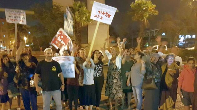 ''בשבילנו הוא גיבור''