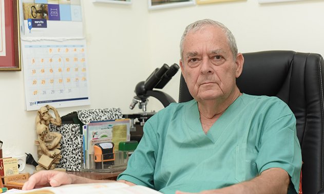 ד''ר אהרון מנור יועץ גינקולוגי ומנתח