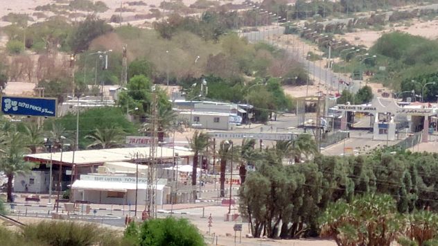השב''כ אישר לעובדים הירדנים להישאר באילת בשעות הלילה