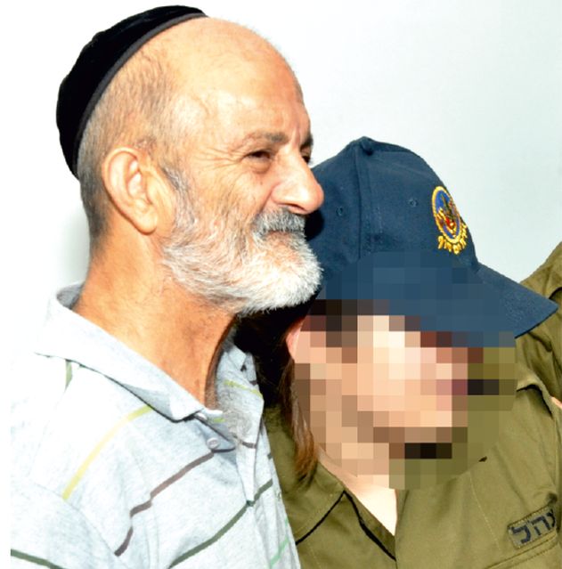 ''בתי תנושל בקיבוץ מאורח חייה הדתי''