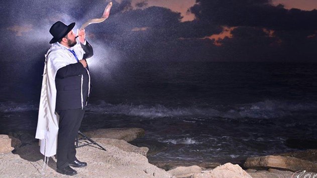 המאיר לבריות כשמו כן הוא