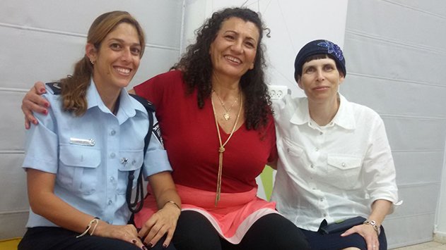 להיות שם בשבילם