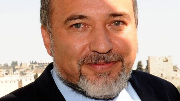 כדי להביא לאילת אלפי תיירים: שר הביטחון יתבקש לאשר שימוש בשטחי אש צה''ליים