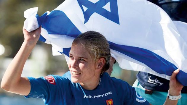 אלופה עולמית