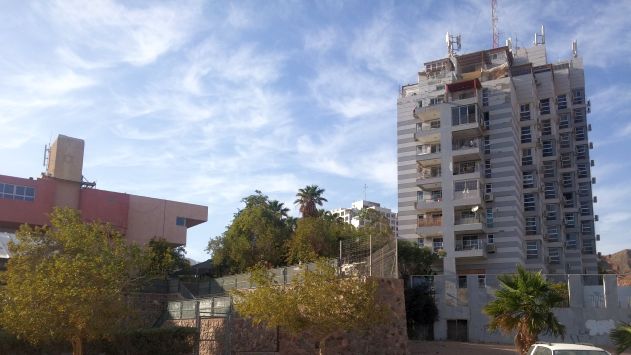 המוסיקה של 'ימין הרצוג' מפריעה לשכנים