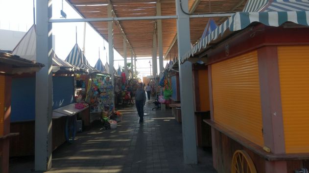 פרצו למשרדי 'אנוש' ולבסטות בטיילת