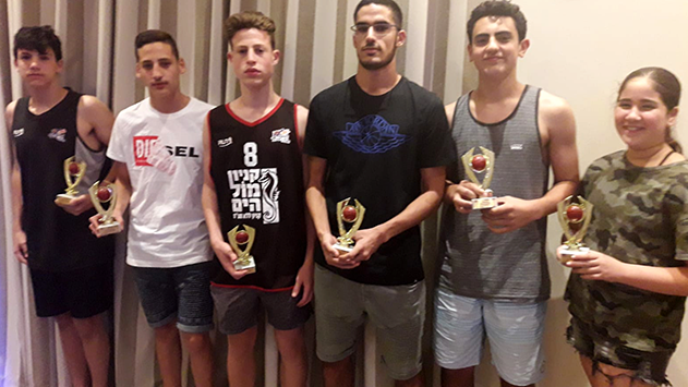 סגרו עונה מוצלחת