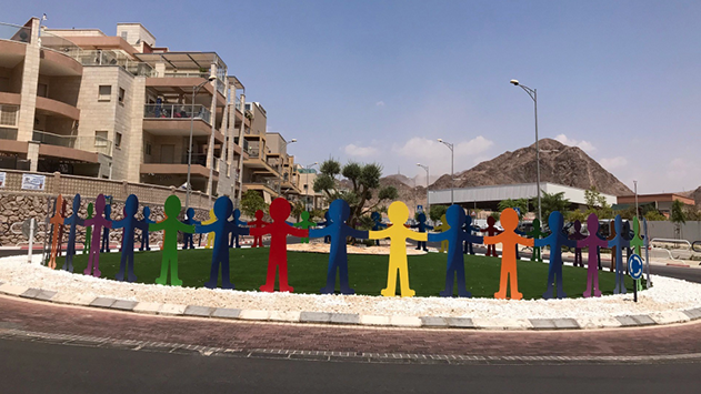 ילדים מעצבים מעגלים