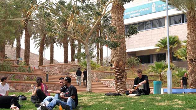 אוניברסיטת בן גוריון מציעה: להפוך את אילת לאזור סחר חוקי במריחואנה