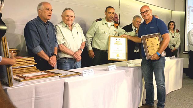 העיר אילת זכתה בתואר הרשות העיר אילת זכתה בתואר הרשות הבולטת  במחוז דרום של פיקוד העורף בתחום המקלטים והמיגון במרחב האזרחי  במחוז דרום של פיקוד העורף בתחום המקלטים והמיגון במרחב האזרחי