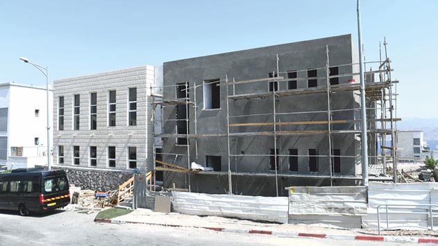 תושבי רחוב הדפנה כועסים: ''בנו לנו בית כנסת בגודל של בית מדרש חשש שהמקום יהפוך לאולם אירועים''
