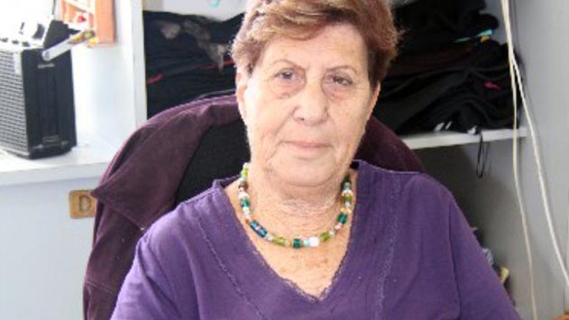 האמא של חנות יד שנייה