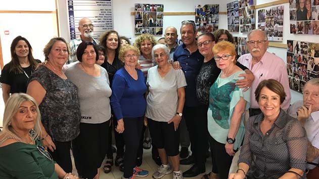 כבר לא לבד – קשישים לומדים מחשבים