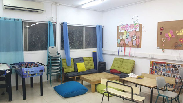 תכניות יש, מועדונית יש, אבל אין ילדים: תכנית פר''ח בעיר אינה מתרוממת 