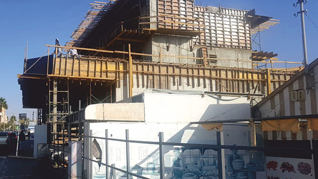 זהירות סכנה: שביל המעבר למרכז להתפתחות הילד חשוף לפגיעה מגובה רב