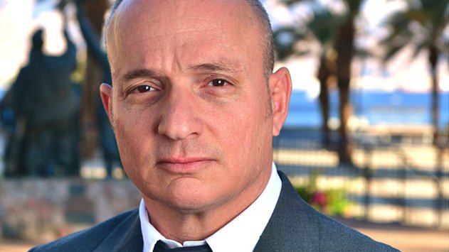 נדחתה עתירה הדורשת מאגד לאפשר  לכל תושב שימוש בקווי האוטובוסים  המסיעים עובדי מלונות 
