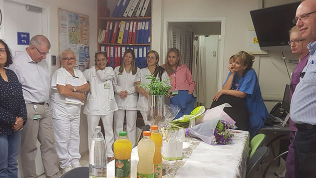  גילה עדה וציונה בכרך פרשו לגמלאות