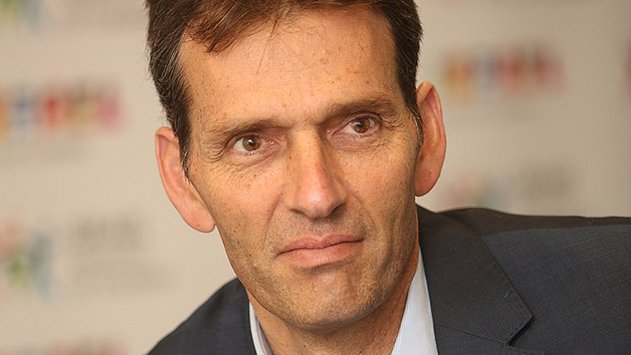 משרד התיירות מאיים לבטל את הסבסוד לטיסות הלואו קוסט 