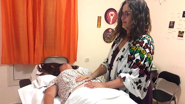 סודות מהבטן 