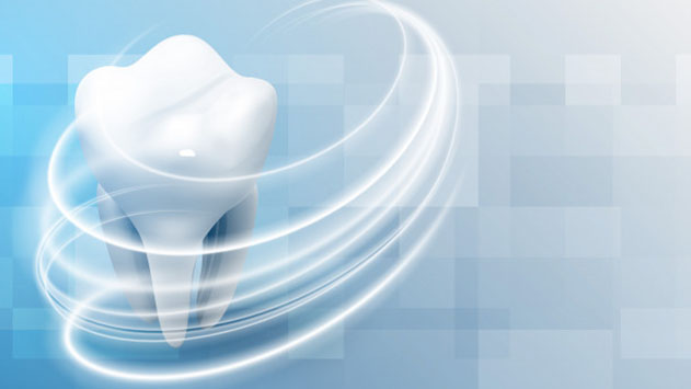 להחזיר את החיוך לפנים: 3 דברים שחשוב לדעת על השתלות שיניים!