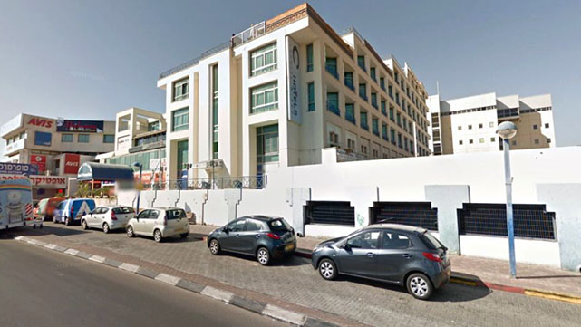 אסור לבתי מלון לסרב לקבל  הזמנות מצעירים בגילאי 18-21