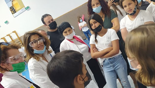 תלמידים חוקרים