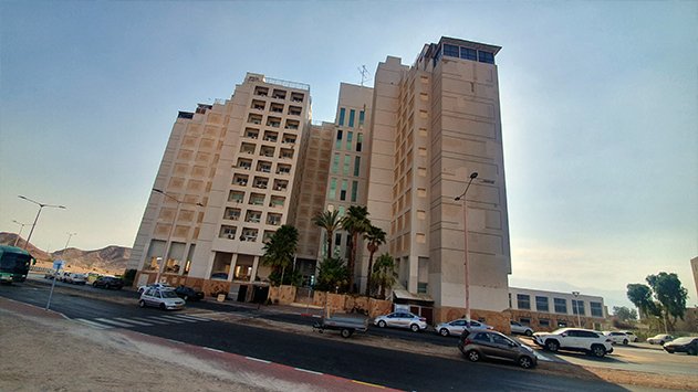 דיירי מגדלי אילת מבקשים:  תחנת אוטובוס בקרבת מקום