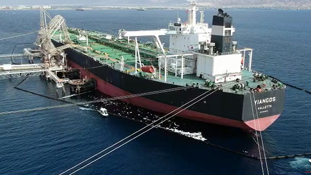 מדוע מכבות מכליות הנפט שנכנסות לנמל קצא''א את מכשירי האיתור שלהן? 