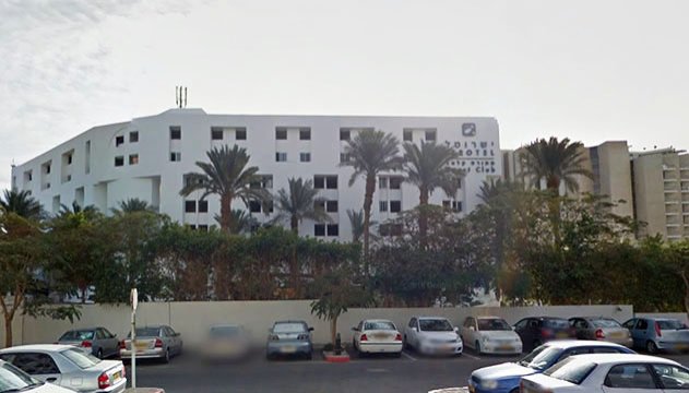 המלון יפצה אורחים ששוכנו בקומה בשיפוץ