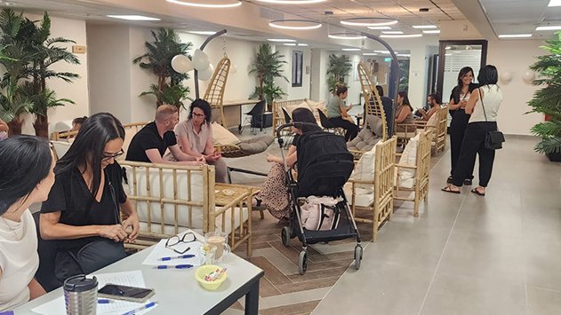קמפוס אילת של המרכז האקדמי לוינסקי־וינגייט  מכשיר כוחות מקומיים להוראה