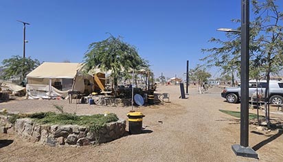 רגע לפני החגים:  מתחם הקרוואנים הראשון באילת נפתח