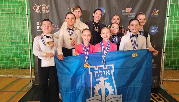 כוכבים רוקדים מאילת