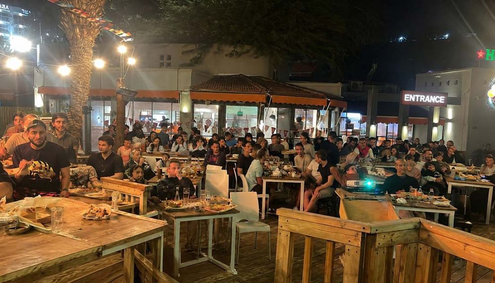 פרץ ל׳׳מייקס פלייס׳׳ ול׳׳ברביס׳׳ באילת:  צעיר שניהל מסכת גניבות ופריצות  נשלח לשנתיים מאסר