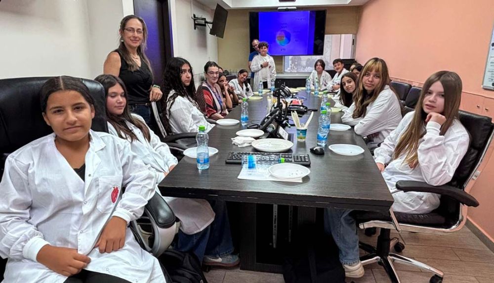 דור העתיד של הרפואה באילת:  תלמידי מגמת''פרחי רפואה'' מבית ספר  “בגין'' סיירו במרכז הרפואי יוספטל.