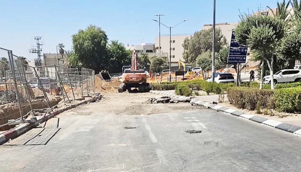 עבודות חירום באילת חסמו את הגישה ברכב  לעסק: ''כל יום כזה פוגע בפרנסה''
