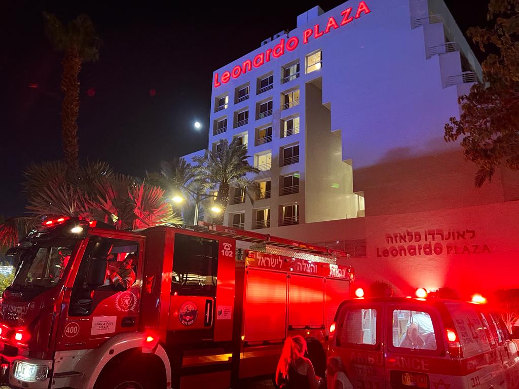 צפו: חמישה נפגעים בשריפה במלון לאונרדו פלאזה באילת