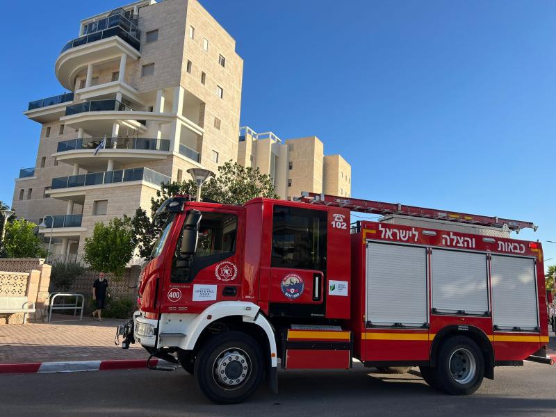 שריפה בשכונת השחמון באילת: אישה פונתה לקבלת טיפול רפואי