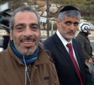 אלי ישי נחלץ לטובת הרוכלים בטיילת