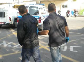 חשד: תושבי אילת שדדו מסתננים 