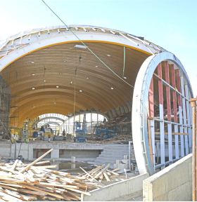 זה לא נגמר: שוב תביעה משפטית סביב אולם הספורט ב'צאלים'