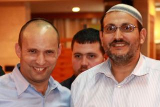הרב דוד שנה מחזק את מעמדו