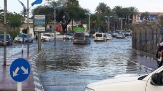 בגלל הסערה: שיבושי תנועה בדרך לאילת