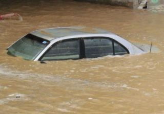 יום חמישי הסוער: חשש כבד מהצפות בדרך לאילת