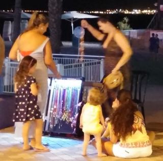 אנרכיה בטיילת 