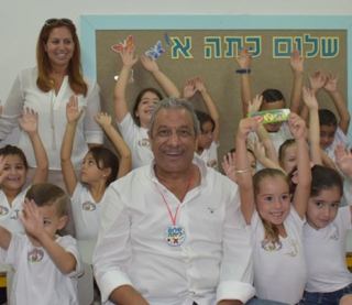 משולחנה של דוברת העירייה-שנת הלימודים נפתחה ללא תקלות